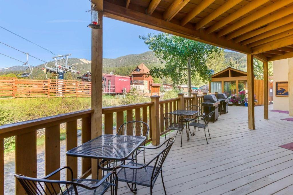 Best Western River'S Edge Red River Exterior photo