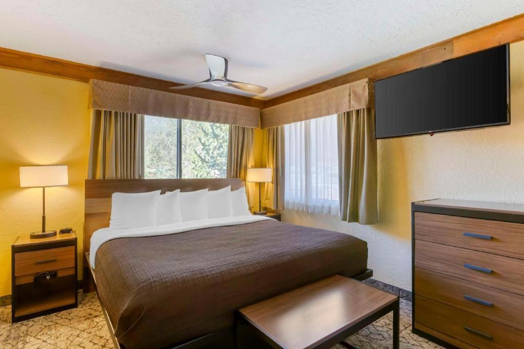 Best Western Rivers Edge Red River Exterior photo